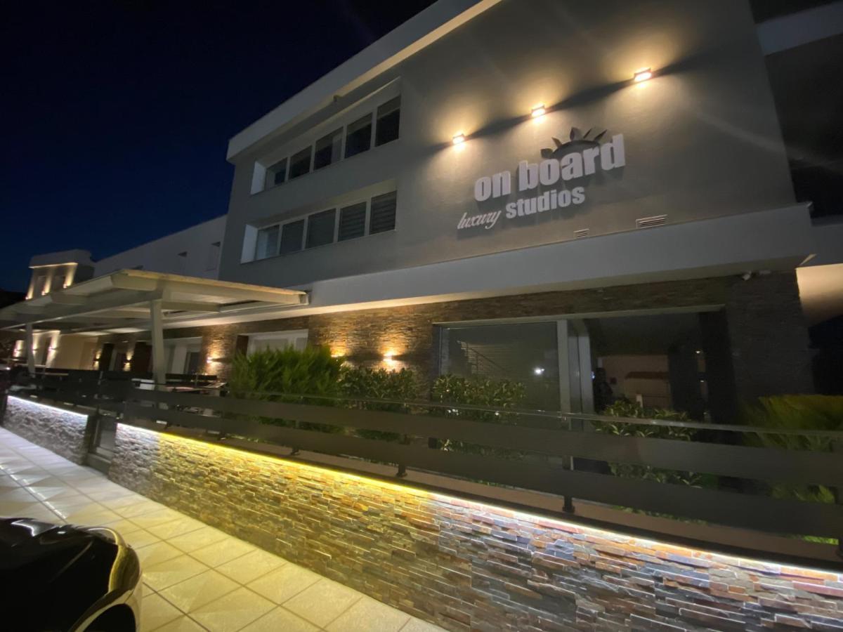 On Board Luxury Studios Сарти Екстериор снимка